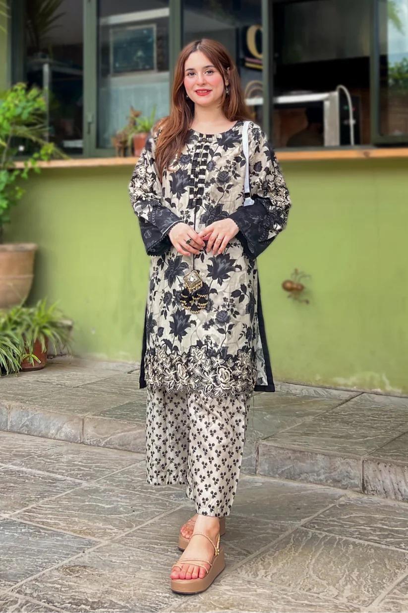 Printed Kaddar Women's Suit -3 Pcs Ensemble in Black & beige
